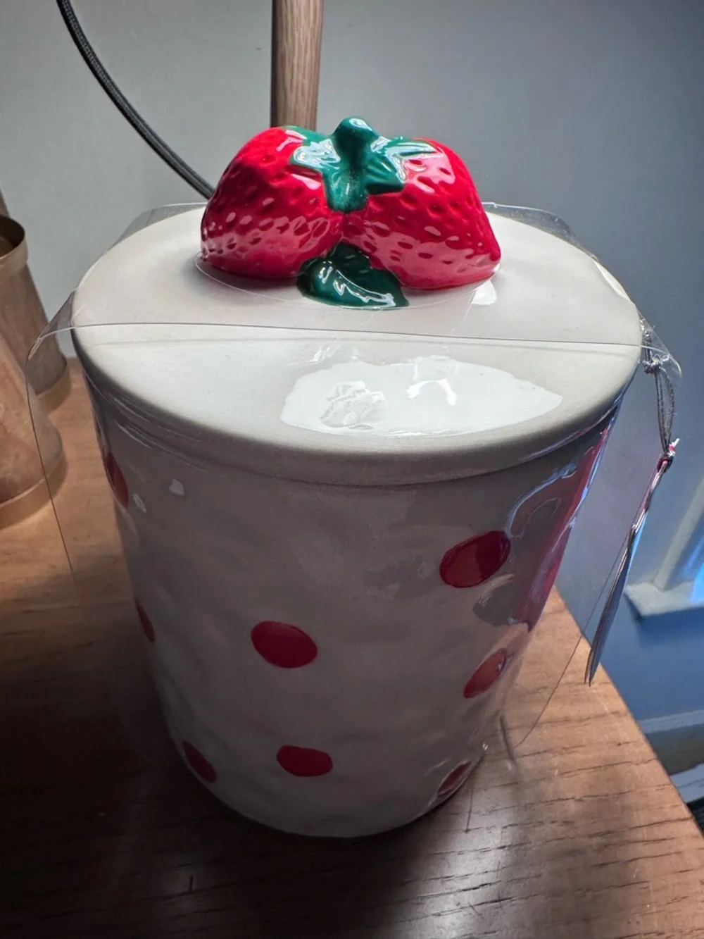 Jason Scott polkadot strawberry cookie jar NEW 8 inches high without strawberrie